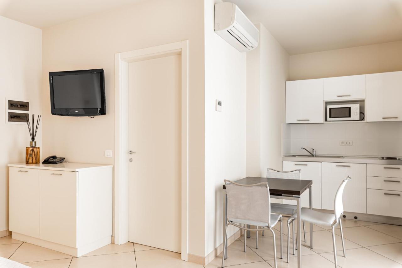 Hotel & Residence Exclusive Marina Di Carrara Ngoại thất bức ảnh