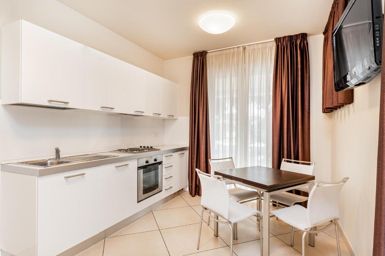 Hotel & Residence Exclusive Marina Di Carrara Ngoại thất bức ảnh